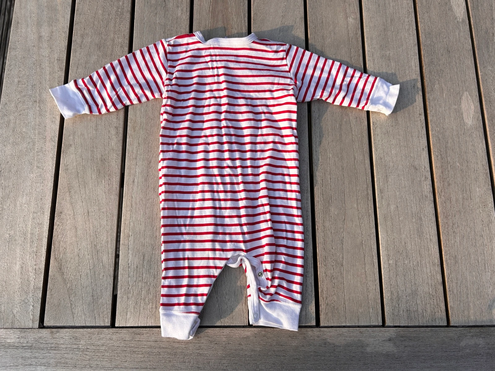 Lindo conjunto com riscas brancas e vermelhas Petit Bateau – photo 2